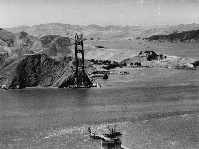 Construction on the 1.7-milelong Golden Gate Bridge began in 1933.