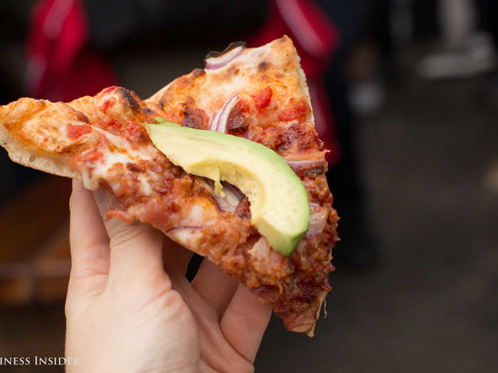 While the crumbled bacon and creamy avocado were a match made in brick-oven heaven, I felt like the avocado could have been used more creatively. The slices just sat on top.