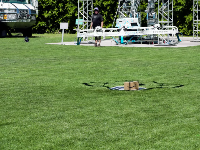 After dropping off the package at the target, the drone takes off again.