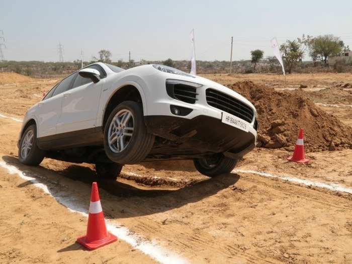  The experience featured a range of scenarios that replicated conditions in which an SUV is required to leave tarmacked roads. Starting with a road along Golf course road, we were able to experience the sporty performance and day-to-day usability of both Porsche models, Cayenne and Macan. This was followed by the off-road element on a purpose-built track, which featured a range of challenges including gravel traps, log crossings and deep mud terrains. 