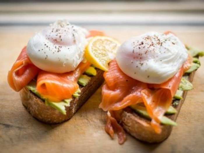 She eats mid meal snacks comprising of finger sandwiches of smoked salmon, egg and mayo, cucumber.