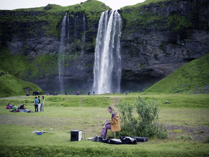 9. Iceland — People in Iceland have a high life expectancy, living an average of 82.7 years.