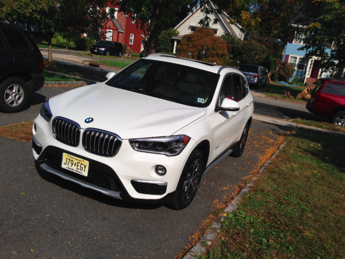 You have to give it to the Bimmer when it comes to styling: in "Alpine White" it