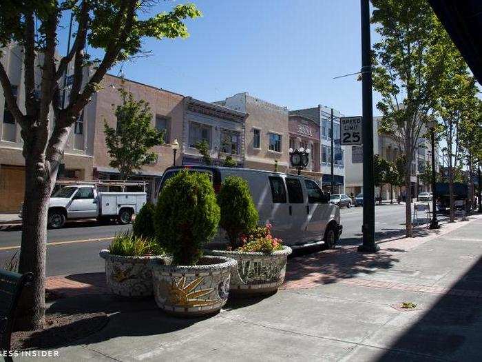 The main drag on Georgia Street gave off kind of a ghost-town vibe. I passed abandoned storefronts, homeless people, and a handful of police officers on their morning patrol.