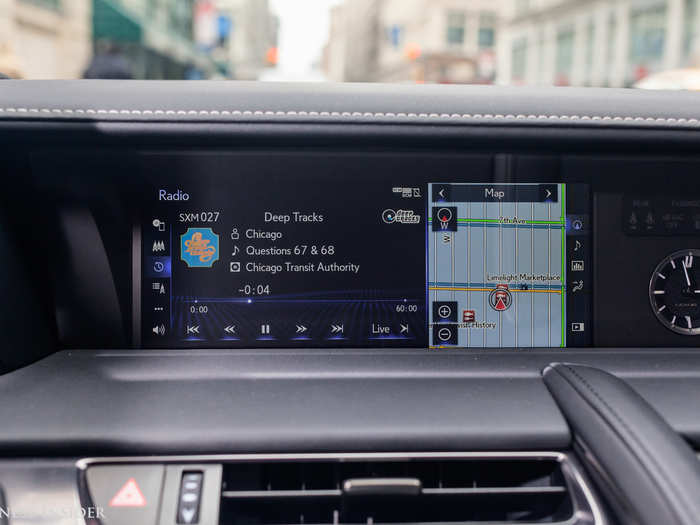 As with many systems these days, the view can be customized to display multiple types of information — in this case, audio and navigation.