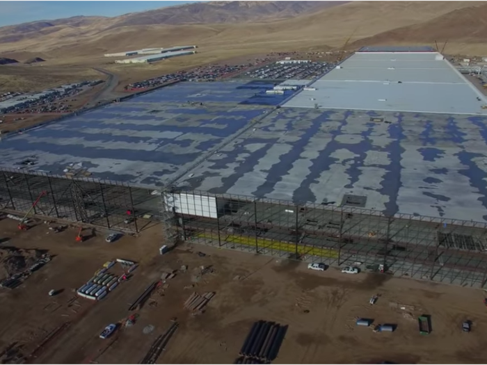 A lot of work has been done on the Gigafactory since December. At the time, much of the building was exposed and the roof was not complete.