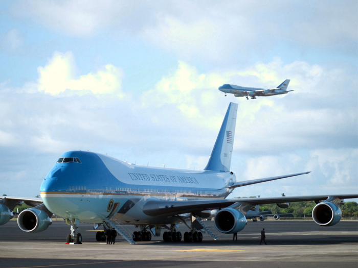 After several delays, the duo of Boeing 747-200 derived VC-25A jets entered service in 1990 during the administration of President George H.W. Bush.