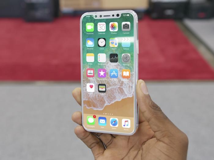 Brownlee edited the iOS 11 home screen onto the dummy model using Adobe