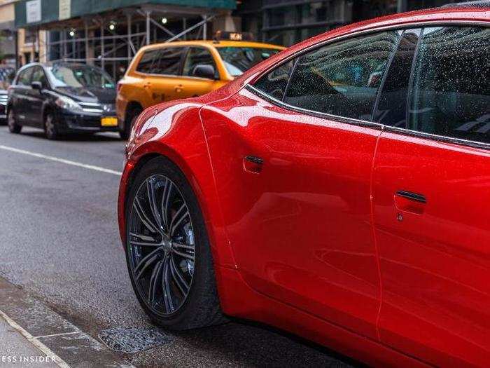 In most instances, the Revero runs on electric power from the battery pack. On its own, the pack delivers 50 miles of electric range. Power can be replenished by plugging it into a charger or ...