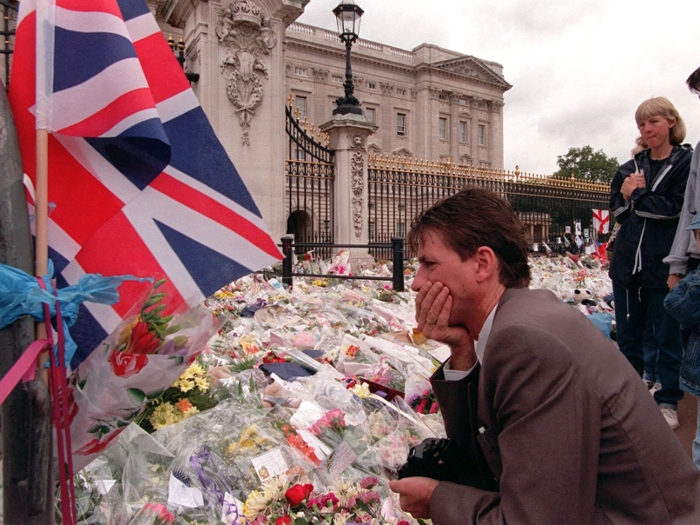 Her sudden death swept England up in a massive display of collective grief and mourning.