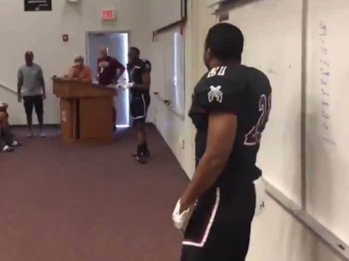 New Mexico State has a new all-black uniform.