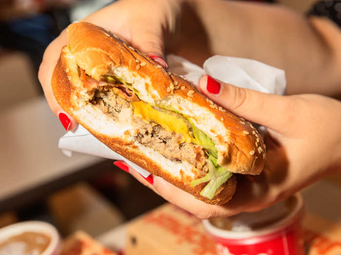 Together, the patty, sauce, cheese, lettuce, bacon, and pineapple all combine for one harmonious melody of fast-food burger brilliance. This is a burger that can duke it out with the top American contenders — it