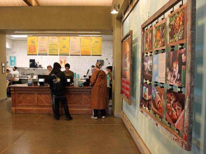 Inside, the restaurant had a familiar fast-food layout, with an ordering counter and indoor seating. The atmosphere was cheery, and nearly every table was filled.