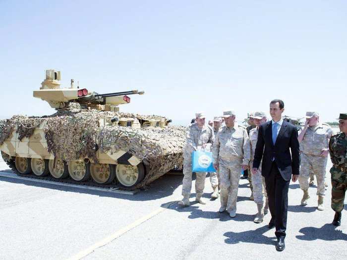 In any event, the Terminator 2 that was spotted in Syria, seen below with President Assad, is reportedly the only one Russia has that is battlefield ready.