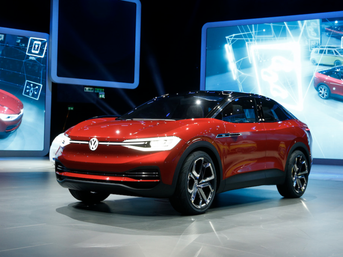 Volkswagen unveiled its I.D. Crozz concept that will serve as the basis for an electric SUV arriving in 2020. The concept can drive an estimated 310 miles on a single charge, according to the NEDC.