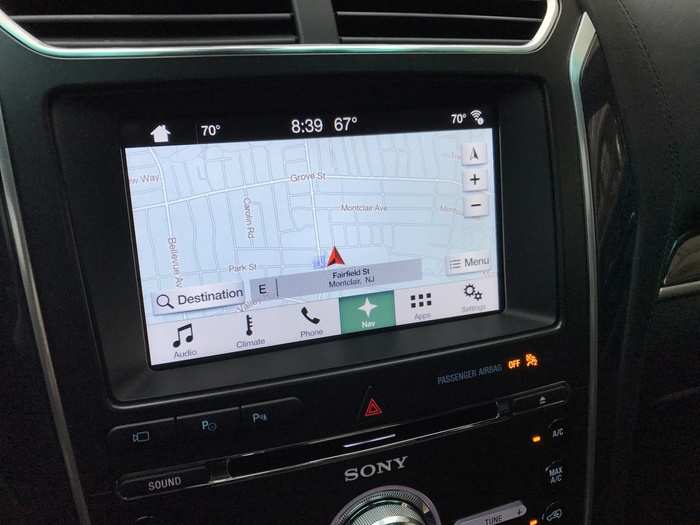 Navigation was reliable. Audio quality was also impressive, and you have Bluetooth connectivity, as well as AUX and USB ports. The voice-recognition system got mixed up at one juncture of our journey, but in general, it worked well.