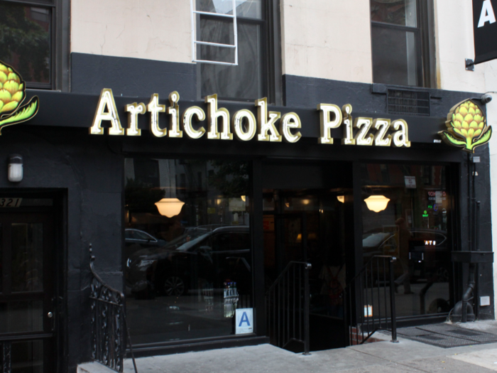 MANHATTAN: Artichoke Basille Pizza