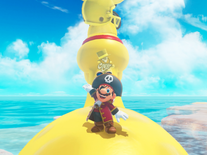 In Bubblaine, I chose this spiffy pirate costume for Mario.
