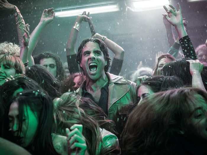 42. "Vinyl" (2016), one season