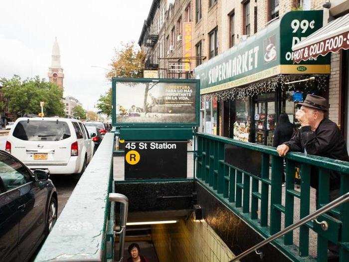 You can access the neighborhood via public transportation using the N, R, and D subway lines. It takes about 35 minutes to get to the southern tip of Manhattan by subway, and it