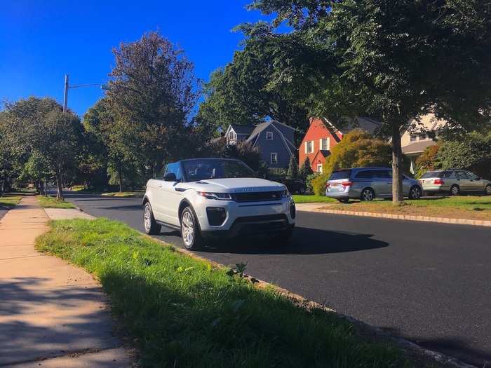 For the Evoque, Range Rover dumped its traditional body-on-frame construction in favor of a more car-like unibody setup. It