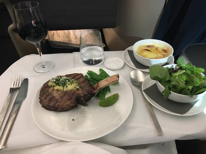 I went with the rib eye steak with wasabi butter, greens, and potato gratin. The steak with tender and juice while the wasabi butter added a delightful kick.