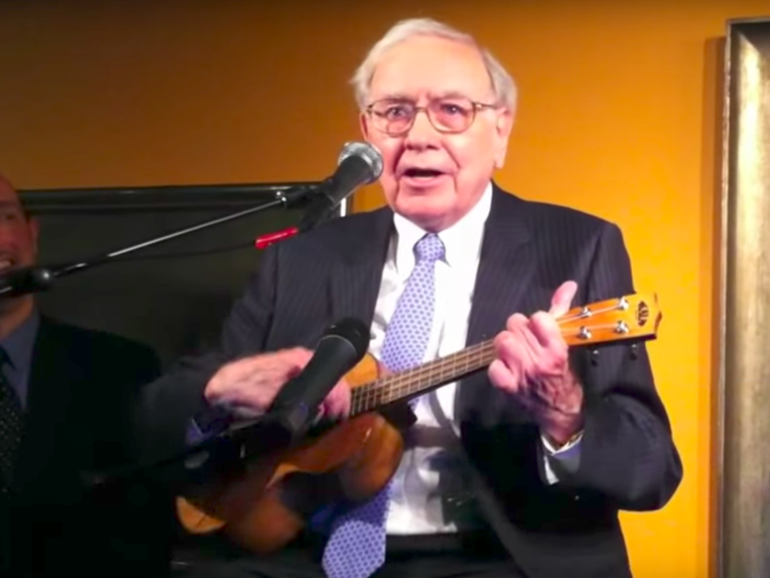 Before he met Susan, Warren busied himself trying to win the heart of a woman named Betty Gallagher in 1949. She happened to be dating a ukulele player, so Buffett took up the instrument too.