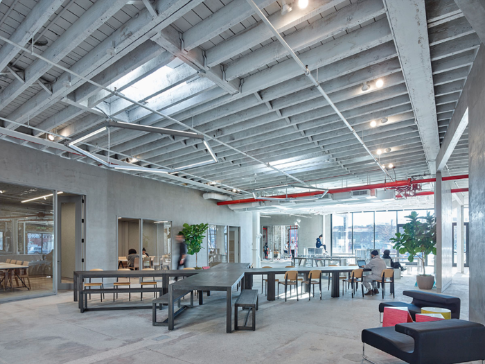 Some communal space furniture design like sawtooth counter-spaces and X-shaped "crosstalk" tables will help facilitate conversation and information sharing.