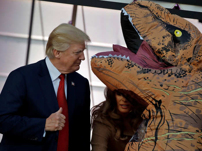 ... while the president gave the T. rex his signature sign of approval.