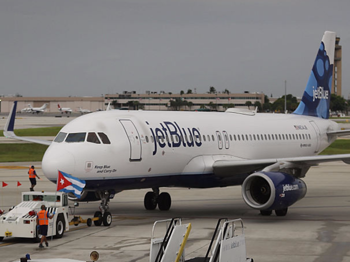 A JetBlue flight attendant cursed out an entire flight, activated the plane