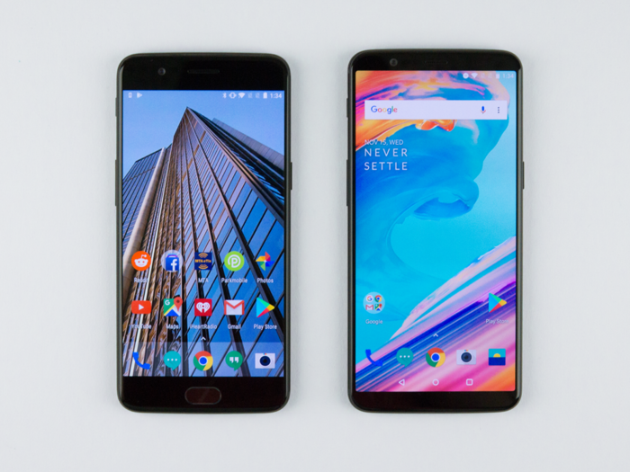 The OnePlus 5T looks nearly identical to the original OnePlus 5, except for the new narrow bezels and a larger display.