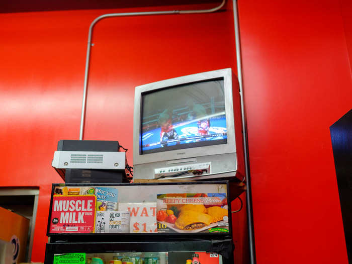 Of course, old boxing matches play on the TV in the snack bar.