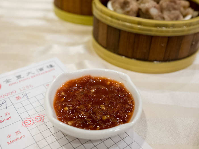 Cantonese food is all about simple, clear flavors. At a dim sum restaurant, that can often mean sweet, savory, or a mix. Don’t expect to get anything spicy. If you need it, you can ask for chili sauce (la jiu).