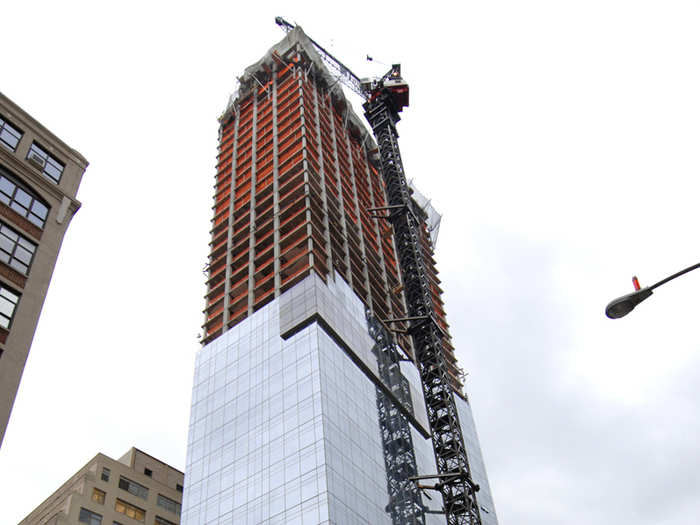 In January 2008, a construction worker fell 42 stories to his death. Broken wooden supports were blamed.