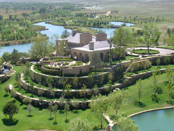 Mesa Vista Ranch one of the most expensive properties available on the US market.