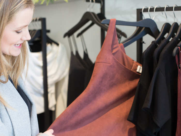 The vegan suede dress in rose gives a chic nod to the 