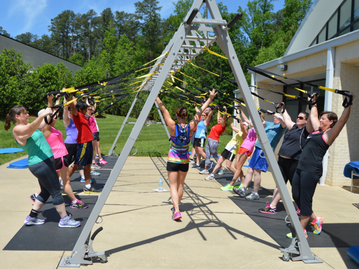 4. TRX training uses your body weight to make you stronger and more flexible.