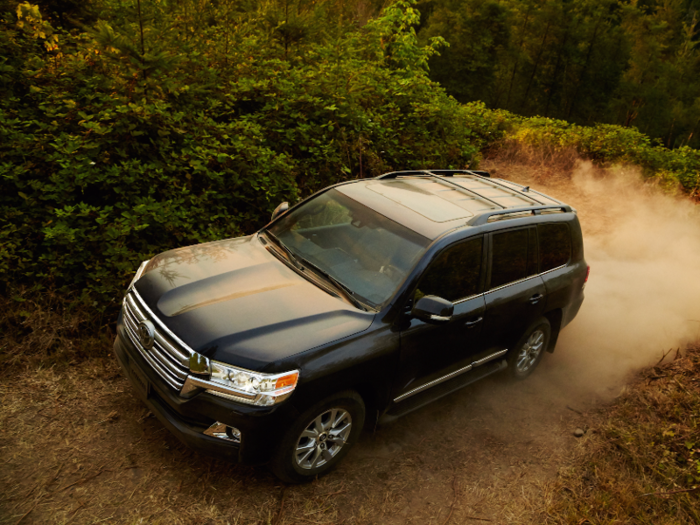 Best large crossover/SUV: Toyota Land Cruiser