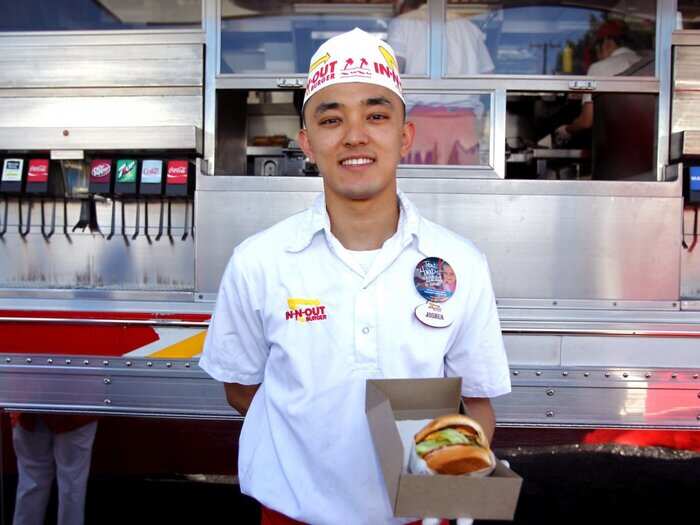 The 6 Best Fast food Chains To Work For In 2018 According To Employees the-6-best-fast-food-chains-to-work-for-in-2018-according-to-employees
