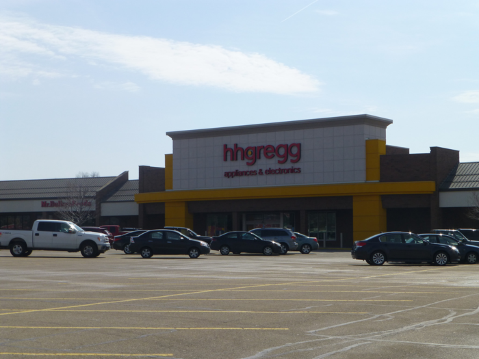 Hhgregg — 220 stores