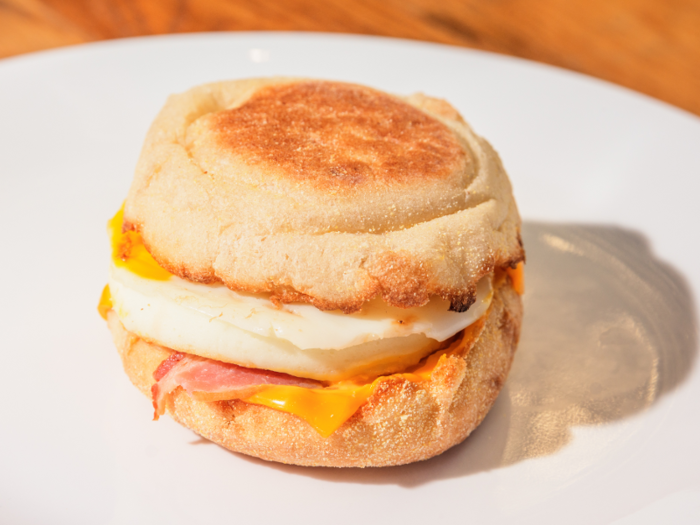 Burger King — Egg and Cheese English Muffin (270 calories)