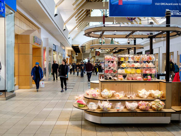 Despite the remodeling, the interior still looks like your typical mall. On a weekday just before Christmas, there was a fair amount of foot traffic and the parking lot was filled.