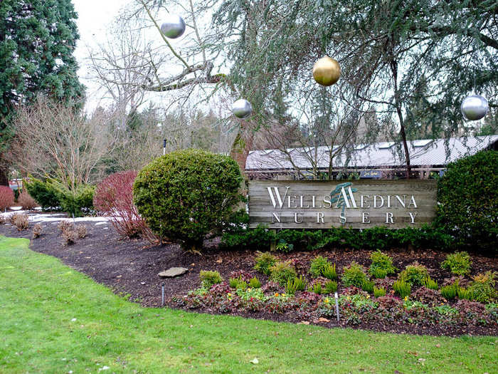 The Wells Medina Nursery, about a mile from the post office, is the only other store in town. Most shopping can be done in nearby Bellevue.