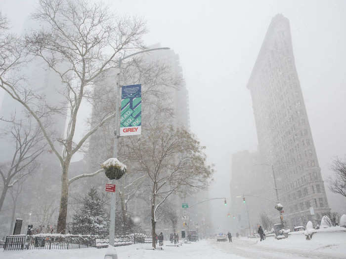 There were few people out near the Flatiron building too.