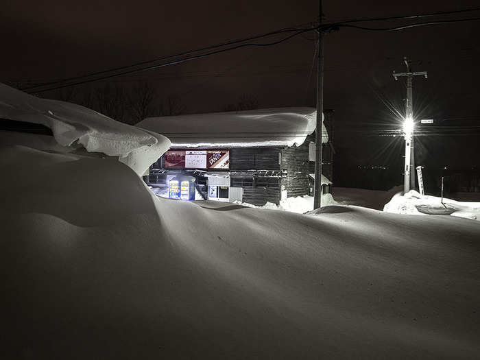 Ohashi told Business Insider that the prevalence of so many vending machines in even remote places is "evidence of how safe a country Japan is." Vandalism, property crime, and robberies are exceptionally rare in Japan.