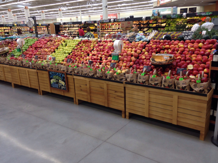 7. Hy-Vee Food Stores