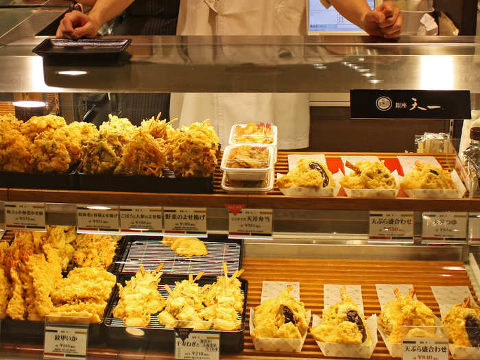 And all different kinds of fried foods like tonkatsu (fried pork cutlet), tori karaage (fried chicken), and kushikatsu (fried skewered meats and vegetables).