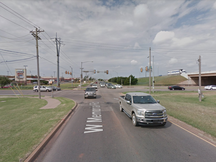 Oklahoma — Memorial Road and Penn Avenue, Oklahoma City