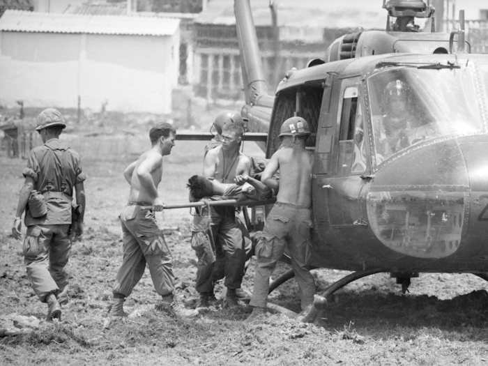 The battles further proved the value of helicopter aircraft to transport reinforcements and wounded soldiers, as seen here.