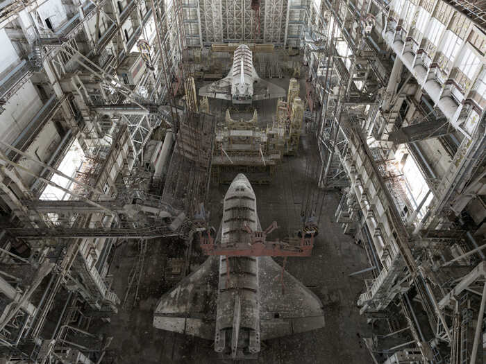 Eerie photos show an abandoned Soviet spacecraft originally built for ...